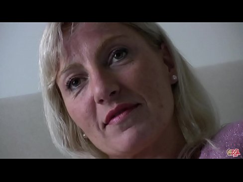 ❤️ La madre che abbiamo tutti scopato ... Signora, si comporti bene! ❤️ Video di sesso di qualità al it.tubsexercom.ru ❌